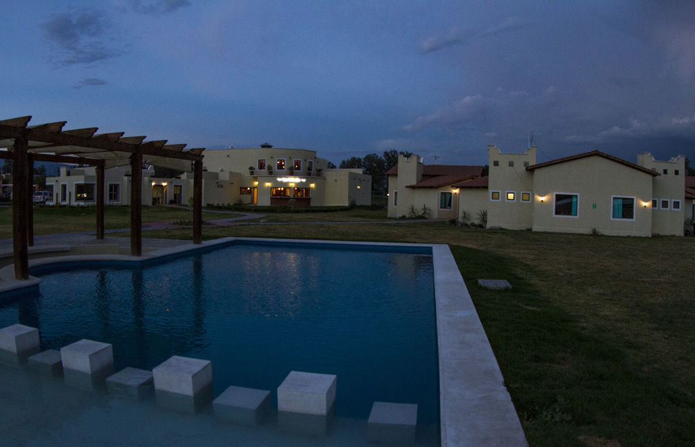 Teoticamp Hotel San Juan Teotihuacan Luaran gambar